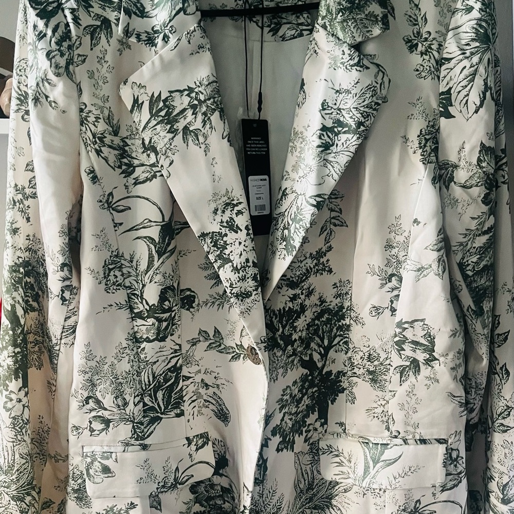 Fashion Nova Green Floral Blazer